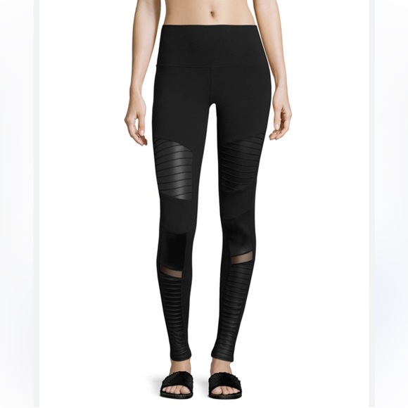 • Alo Yoga • Women’s Moto Style Leggings Black Medium - Picture 1 of 4